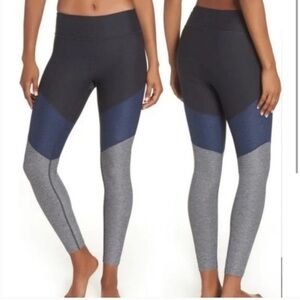 Outdoor Voices Colorblock Leggings - Black, Blue, Gray Size Medium